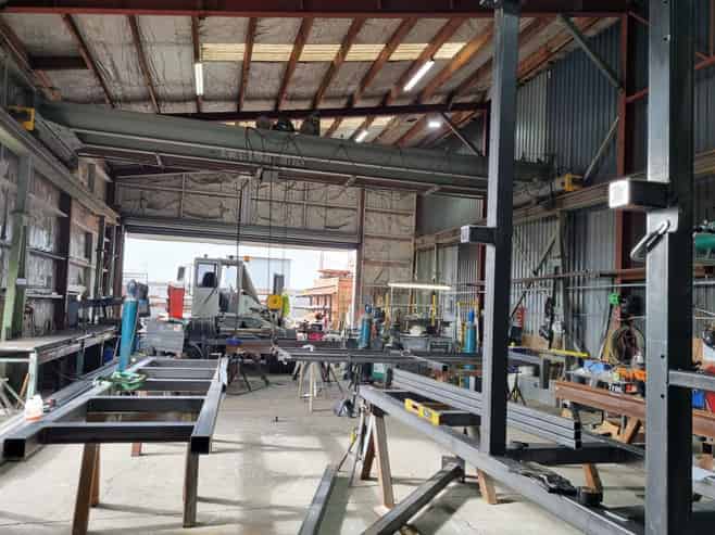 Industrial with Gantry in Te Rapa