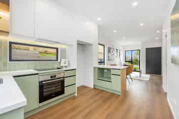 36B Agincourt Street, Glenfield