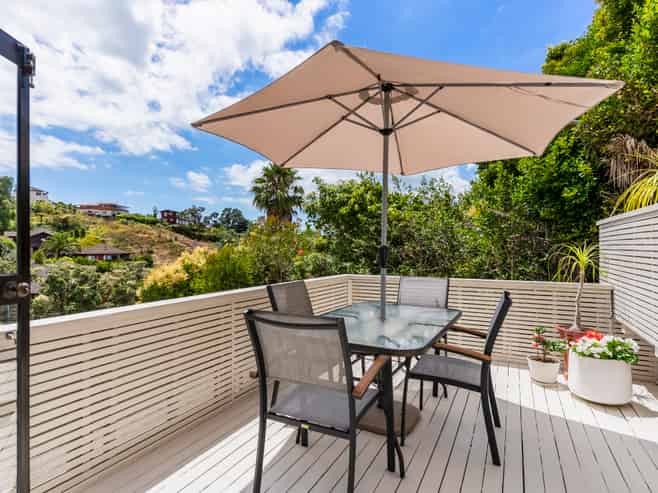 5 Honeysuckle Lane, Mairangi Bay