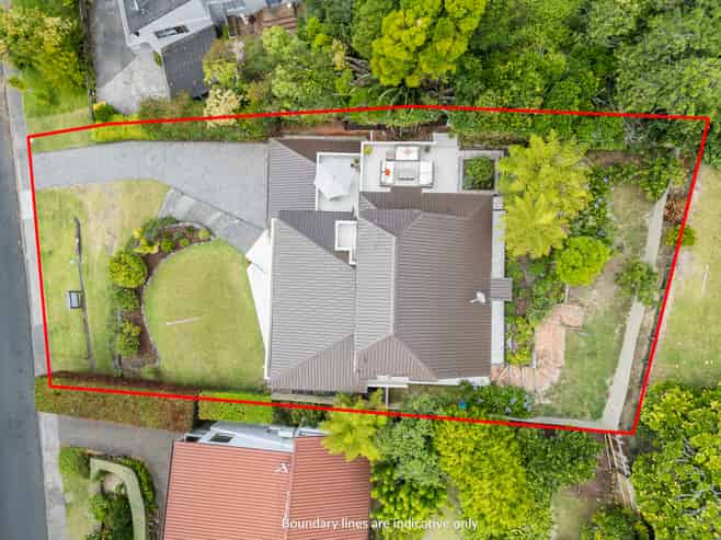 5 Honeysuckle Lane, Mairangi Bay