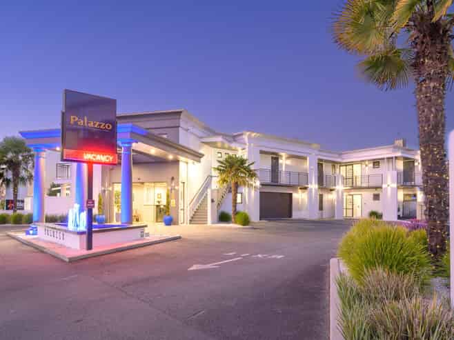 Top-rated motel business