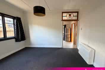 7 Pearse Street, Taieri Mouth