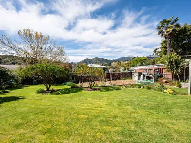 12 Waterhouse Street, Enner Glynn