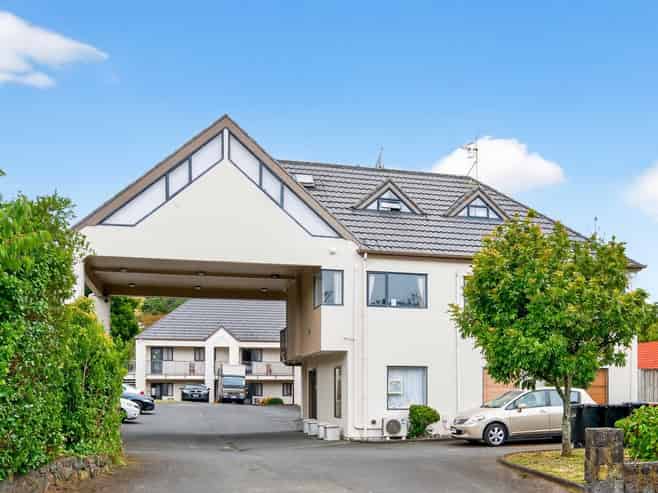 Must sell - Freehold going concern