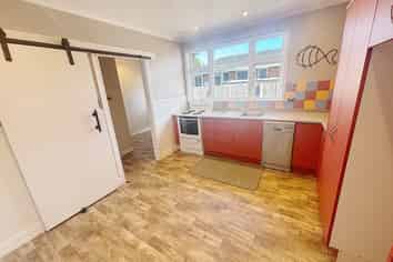 375 Yaldhurst Road, Yaldhurst