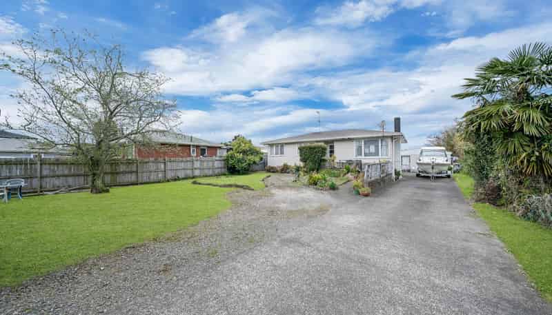 12 Surrey Street, Manurewa