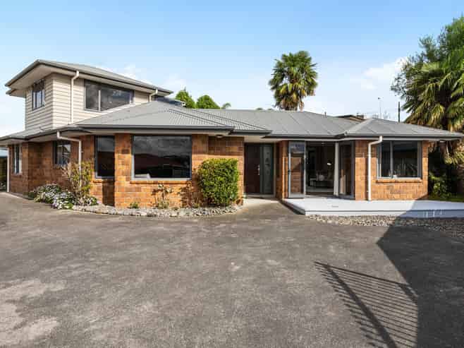 20 Everton Place, Grandview Heights