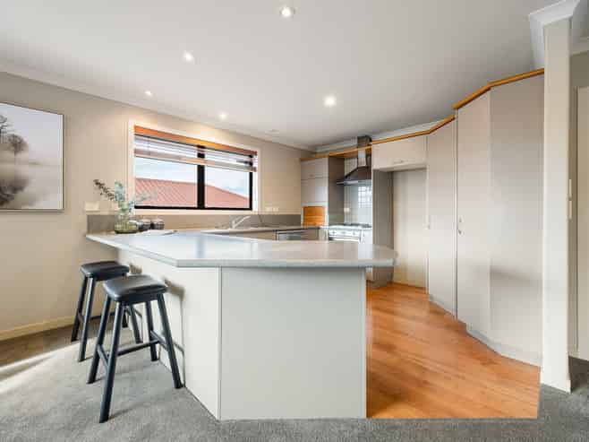20 Everton Place, Grandview Heights