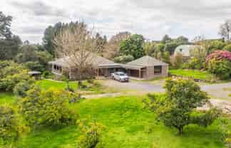 11 Pahoia Road, Pahoia