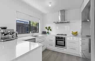 297B Dickson Road, Papamoa