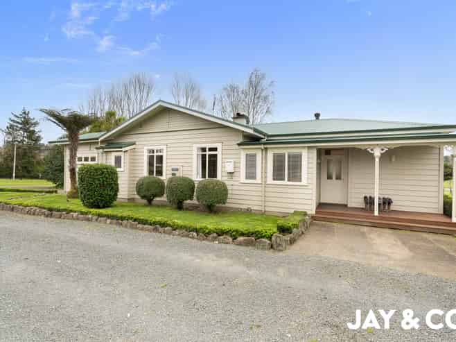 4 John Hill Road, Hunua