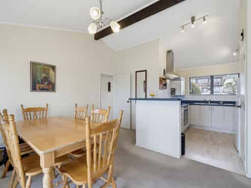 42 Polkinghorne Drive, Manly