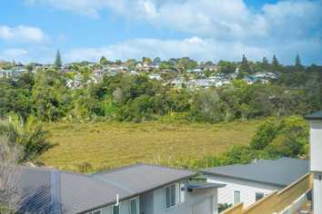 309B Beach Haven Road, Birkdale