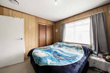 2/11 Dunstan Place, Otara