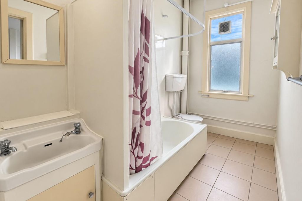 Comfortable Apartment 2