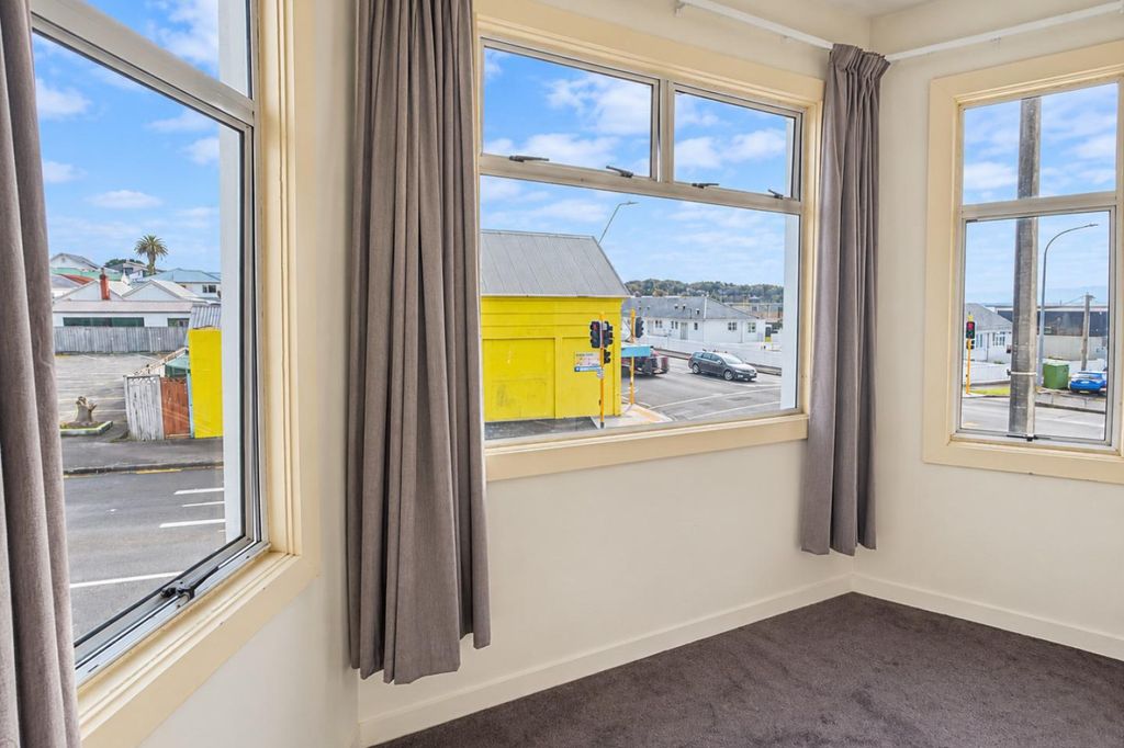 Comfortable Apartment 4