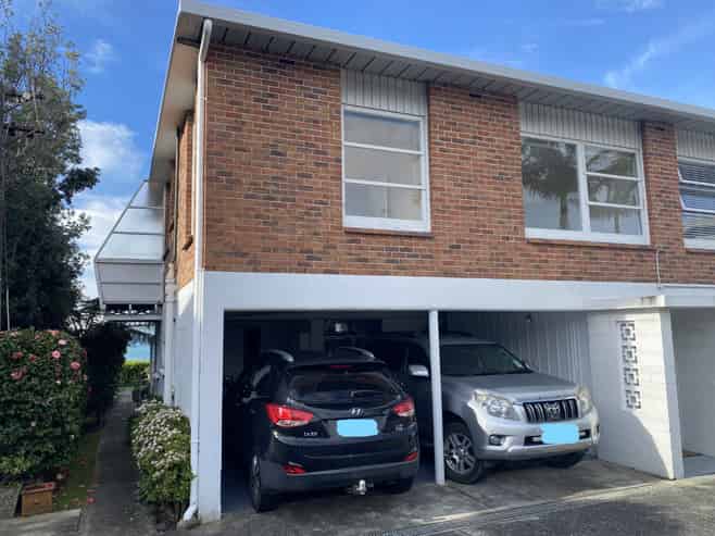 Auckland - Address withheld