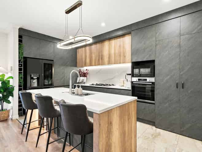 8 Hughs Way, Flat Bush