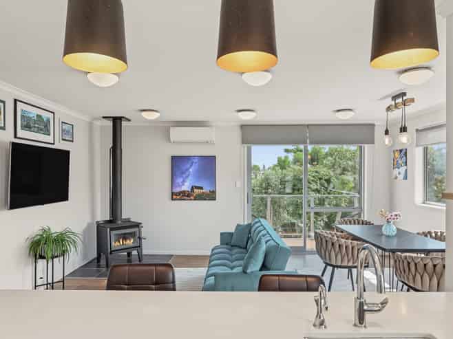 383B Ngatai Road, Bellevue