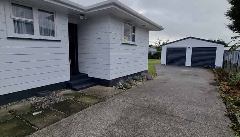15 Meadow Park Crescent, Tikipunga