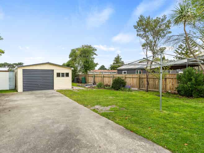 15 Waite Street, Featherston