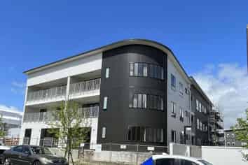 A34/132 Stancombe Road, Flat Bush