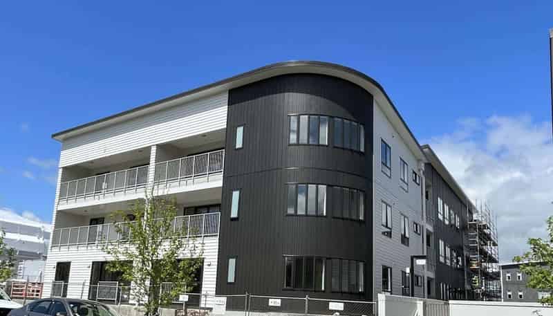 A34/132 Stancombe Road, Flat Bush