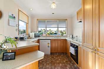 242 Helensburgh Road, Helensburgh