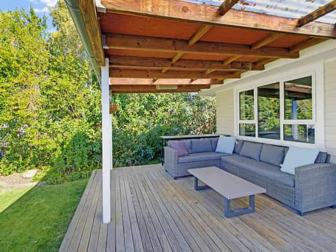 1222 Norfolk Crescent, Mayfair