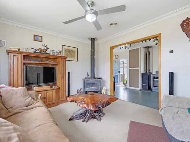 745 Rewatu Road, Poroporo