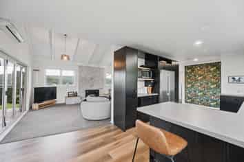117 Eskdale Drive, Bay View