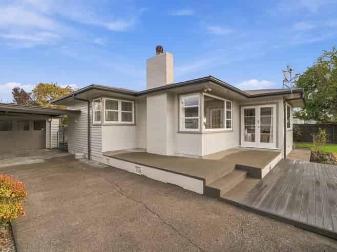 38 Paisley Street, Awapuni