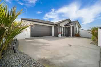 A/14 Madden Avenue, Huapai