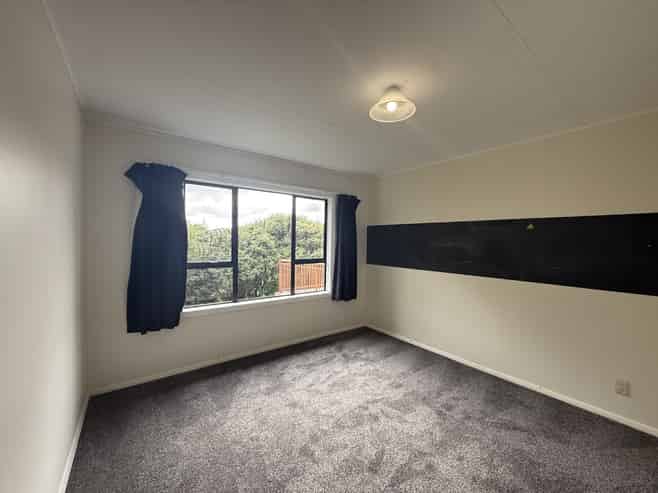 11a  Hillary Street, Tawa