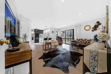 41 Clydesdale Avenue, Somerville