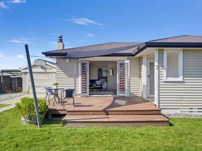 7 Duke Street, Tamarau