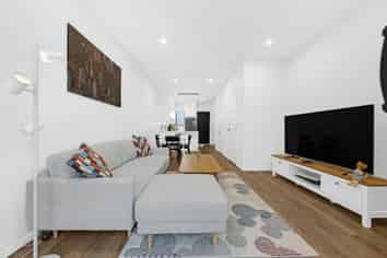 3 Kiato Lane, Flat Bush