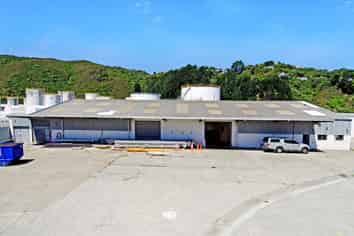 Versatile Seaview warehouse