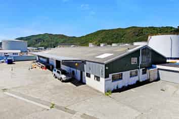 Versatile Seaview warehouse