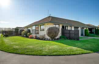 1/1 Iona Place, Sockburn
