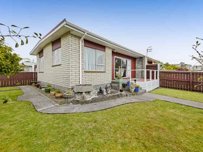 1/1 Gardenia Avenue, Bell Block
