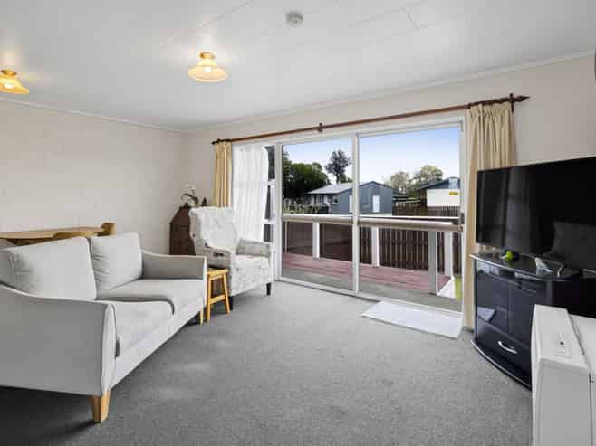 1/1 Gardenia Avenue, Bell Block