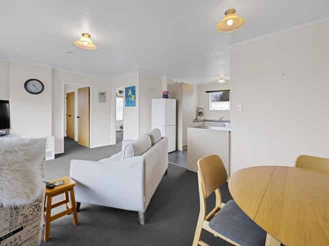 1/1 Gardenia Avenue, Bell Block