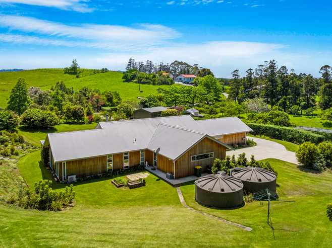 49 Takatu Road, Tawharanui Peninsula