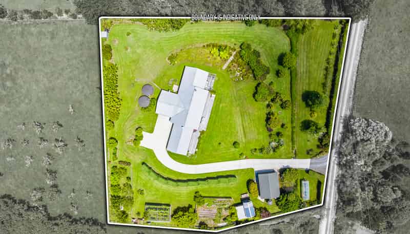 49 Takatu Road, Tawharanui Peninsula