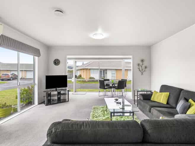 7/14 Campbell Close, Whangamata