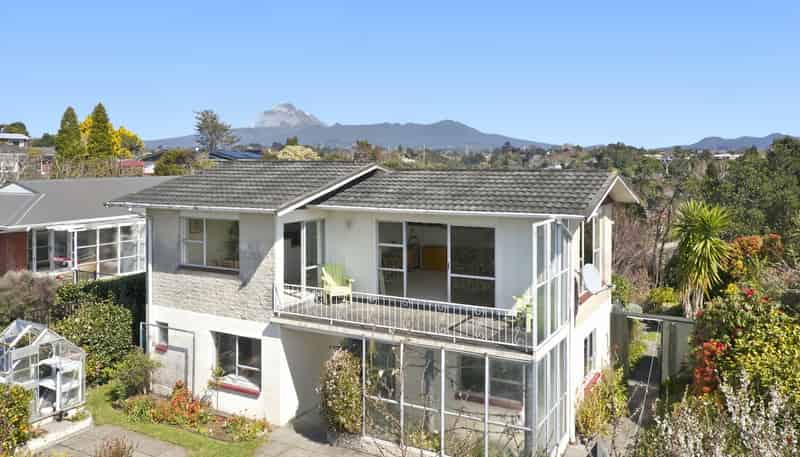 7 Montana Place, Merrilands