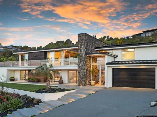 330 Mt Pleasant Road, Mount Pleasant