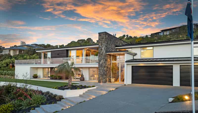 330 Mt Pleasant Road, Mount Pleasant