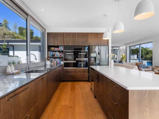 330 Mt Pleasant Road, Mount Pleasant